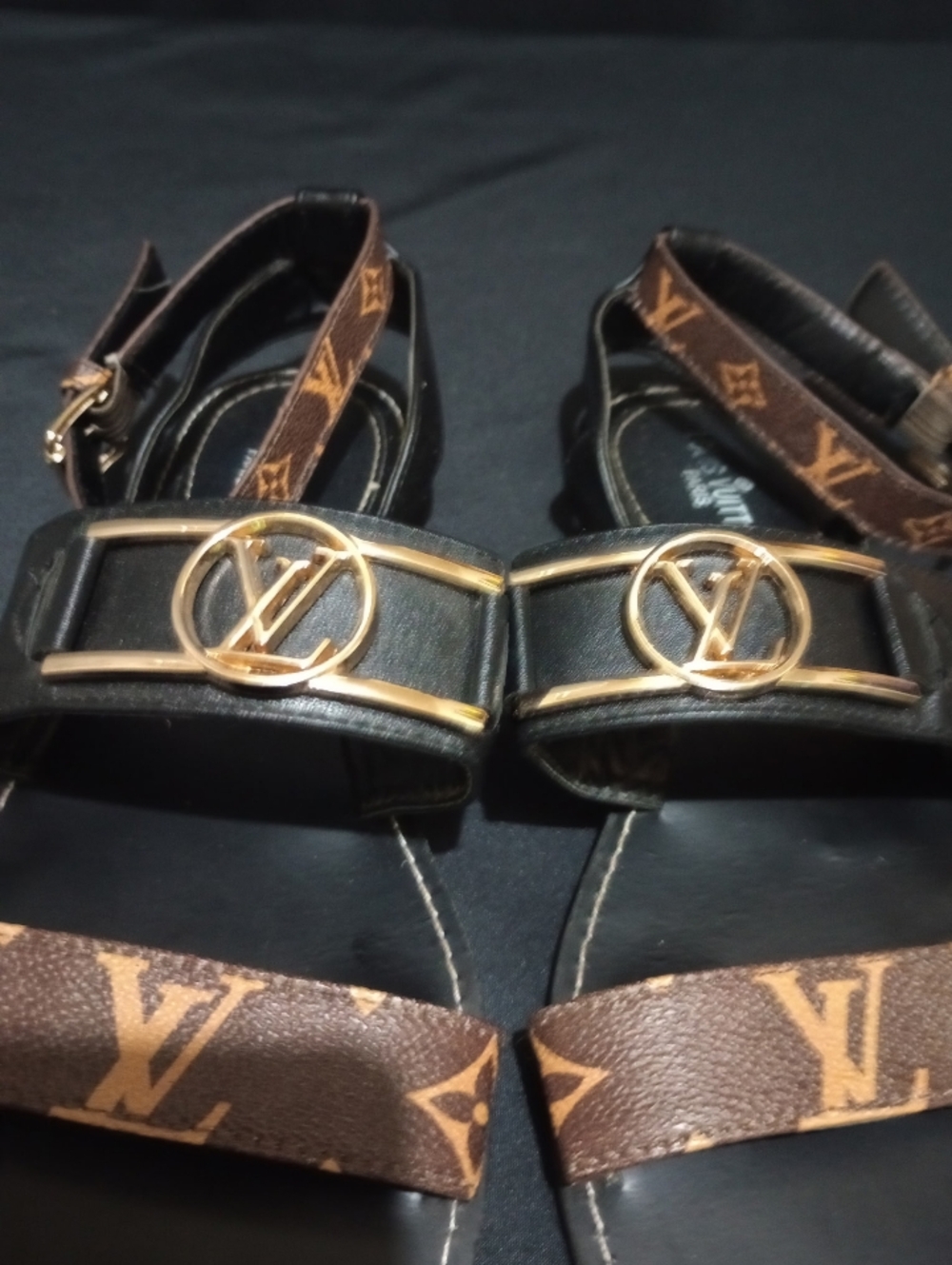 Sandals - Picture 2 of 6